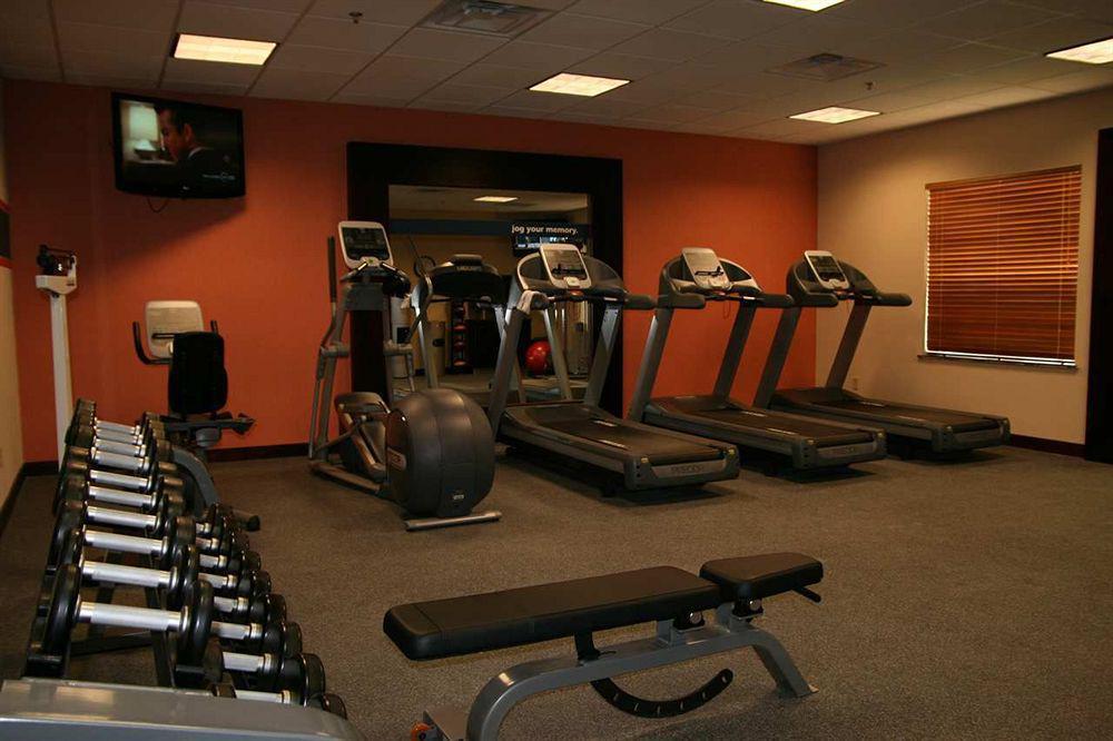 Hampton Inn & Suites Mission Einrichtungen foto