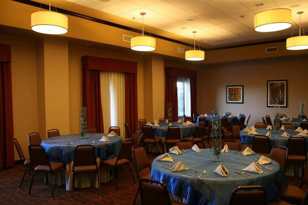 Hampton Inn & Suites Mission Restaurant foto